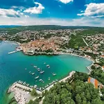 Ala * Krk Town
