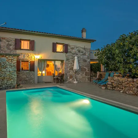 Ferienhaus In Krk With Outdoor Swimming Pool Garica